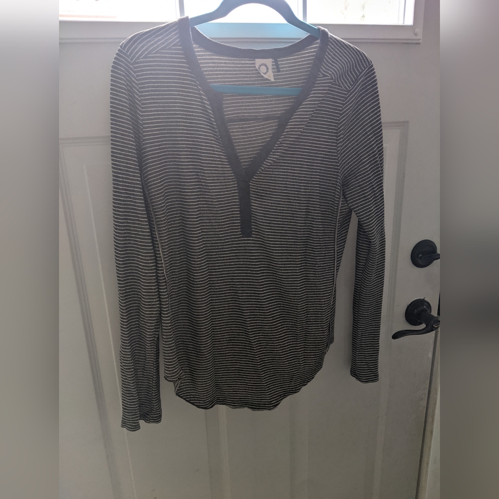 Anthropologie sparkle long sleeve top